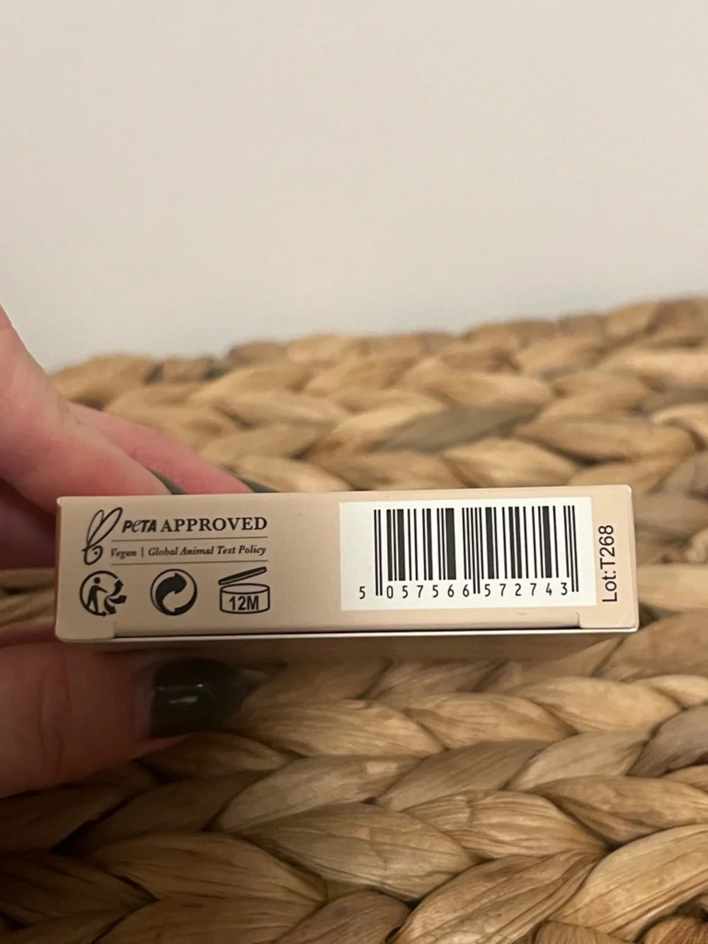 Revolution Contour Powder Compact